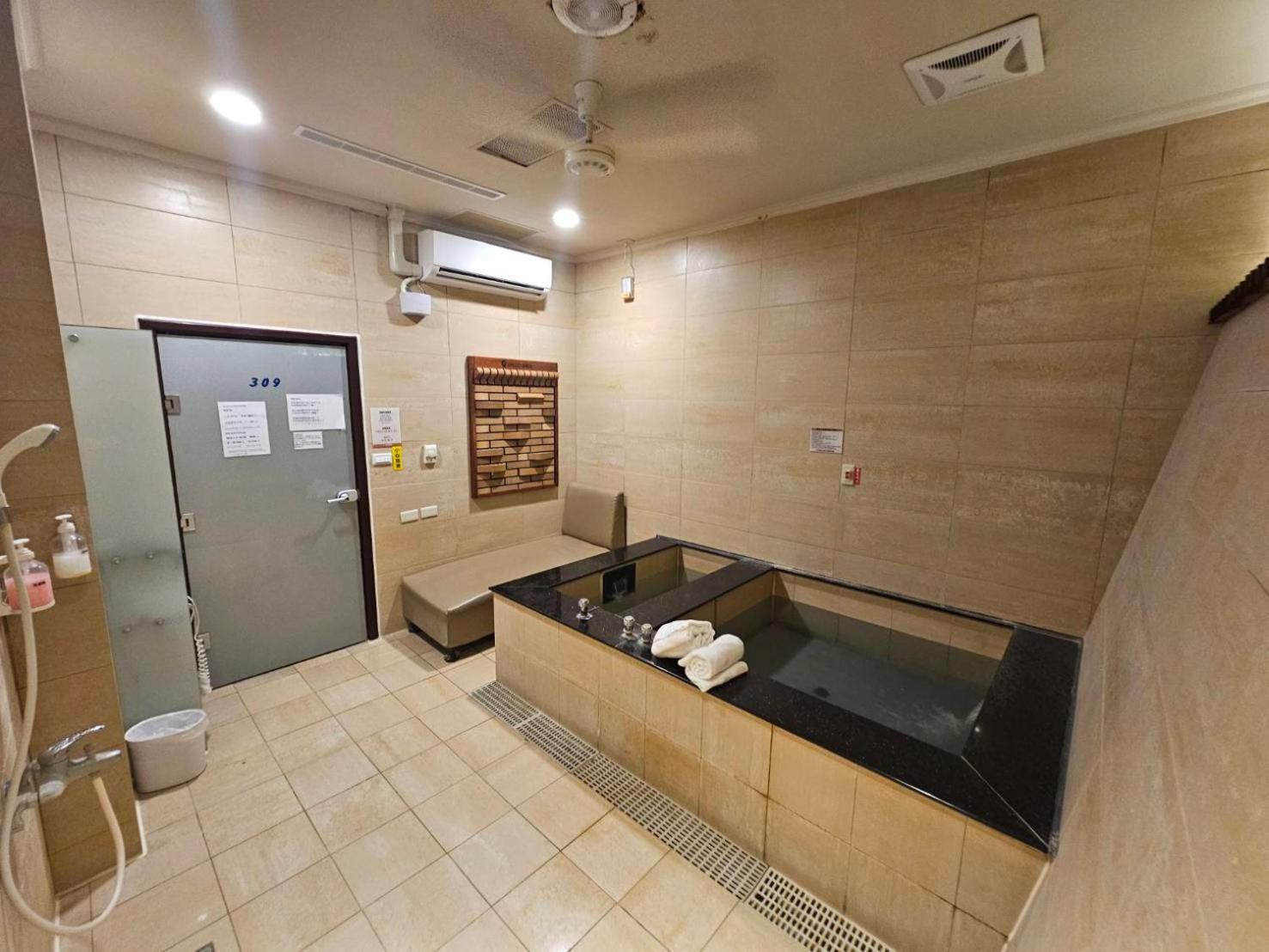 Wulai Shui An Hot Springs Hotel Exterior foto