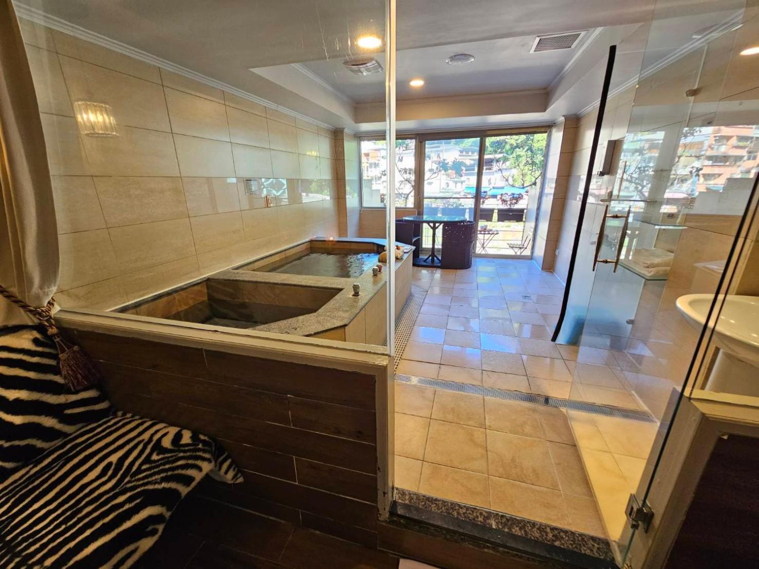 Wulai Shui An Hot Springs Hotel Exterior foto